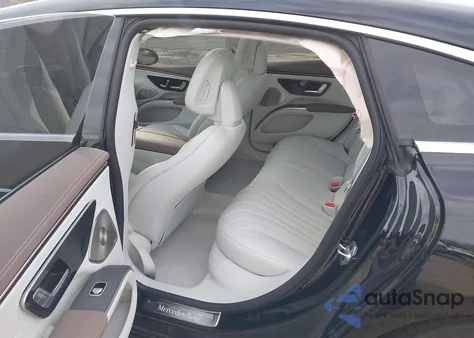 2023 Mercedes-Benz Eqs 450+ z USA, uszkodzony, nr VIN W1KCG2DBXPA033128